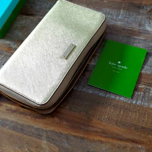 🌿KATE SPADE WALLET🌿 - Picture 10 of 10